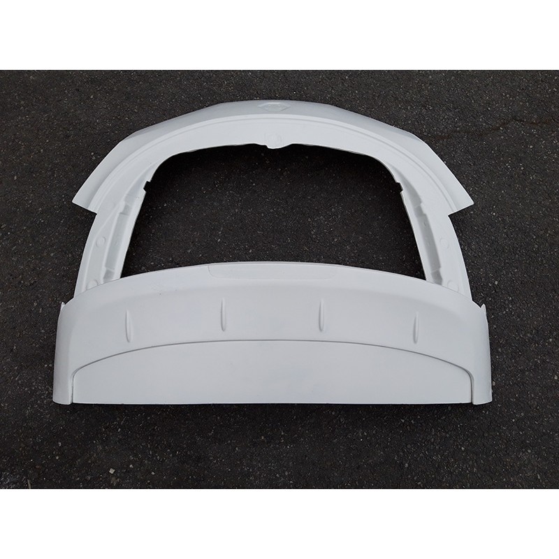 Coffre avec becquet Renault Mégane 3 type RS