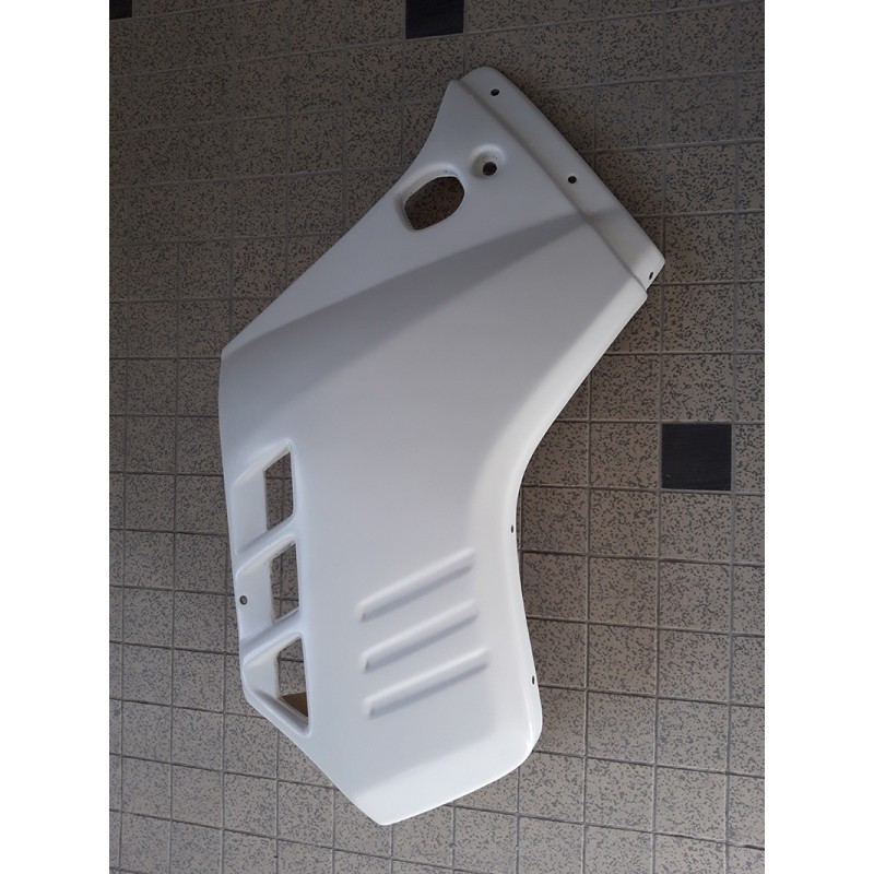 Flan de réservoir Cagiva elefant