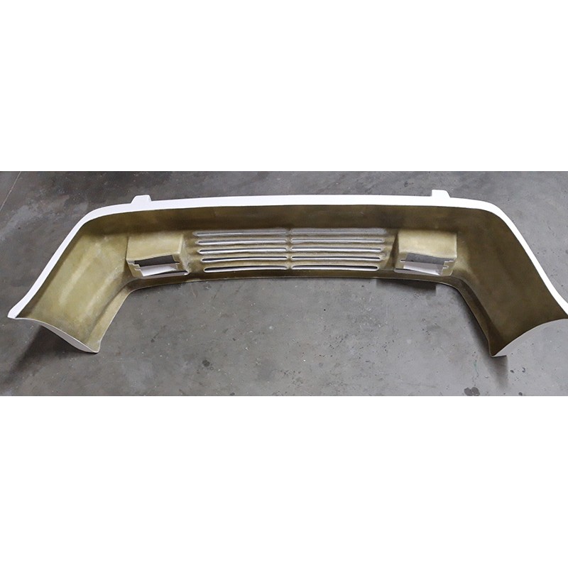 Pare choc avant alfa 75 Scuderia