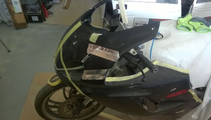 Modification de carenage de moto Dragster